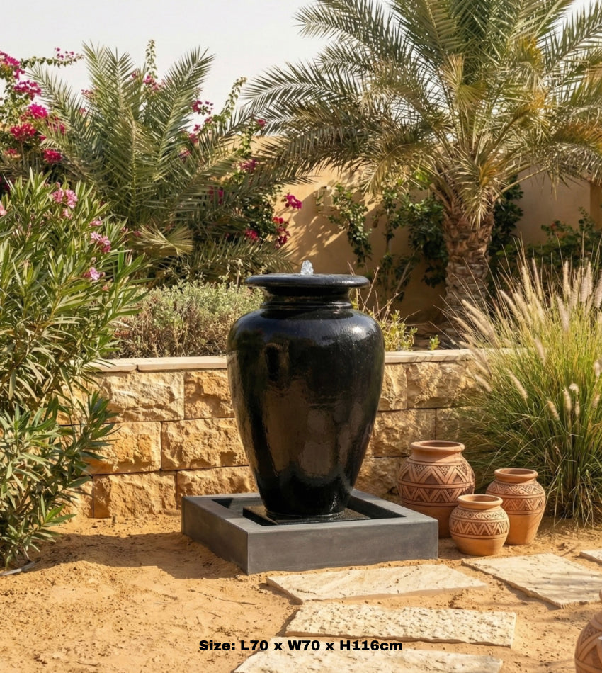 نافورة أسمنت لون أسود